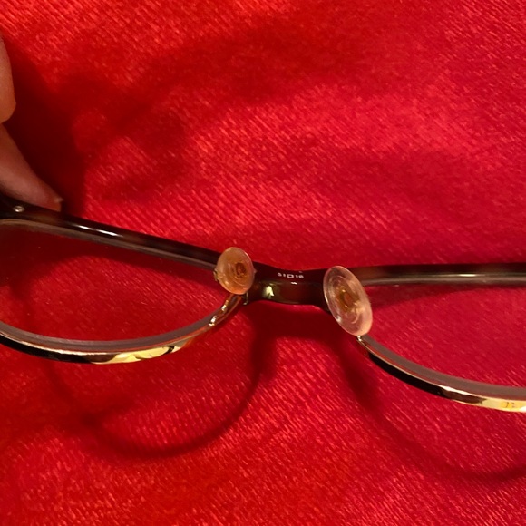 Cole Han Tortoise Shell frame. Use for frame. No scratches or dents - Picture 3 of 4
